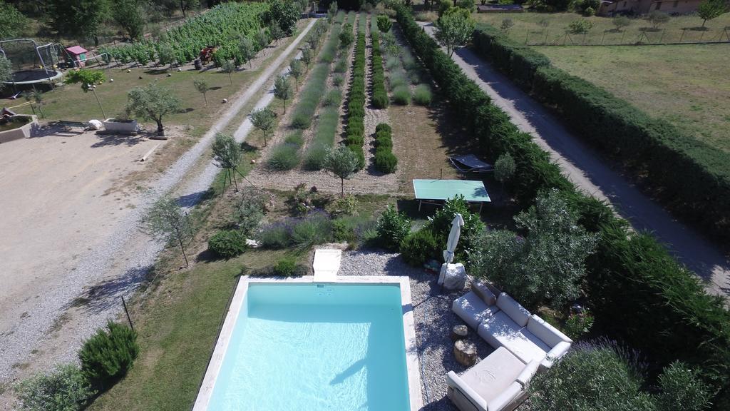Au Havre De Paix Sainte Victoire Vauvenargues Hotel Luaran gambar